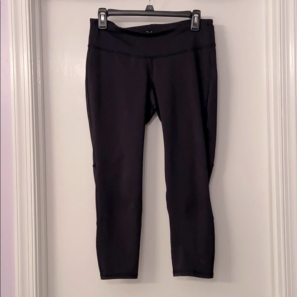 Black leggings